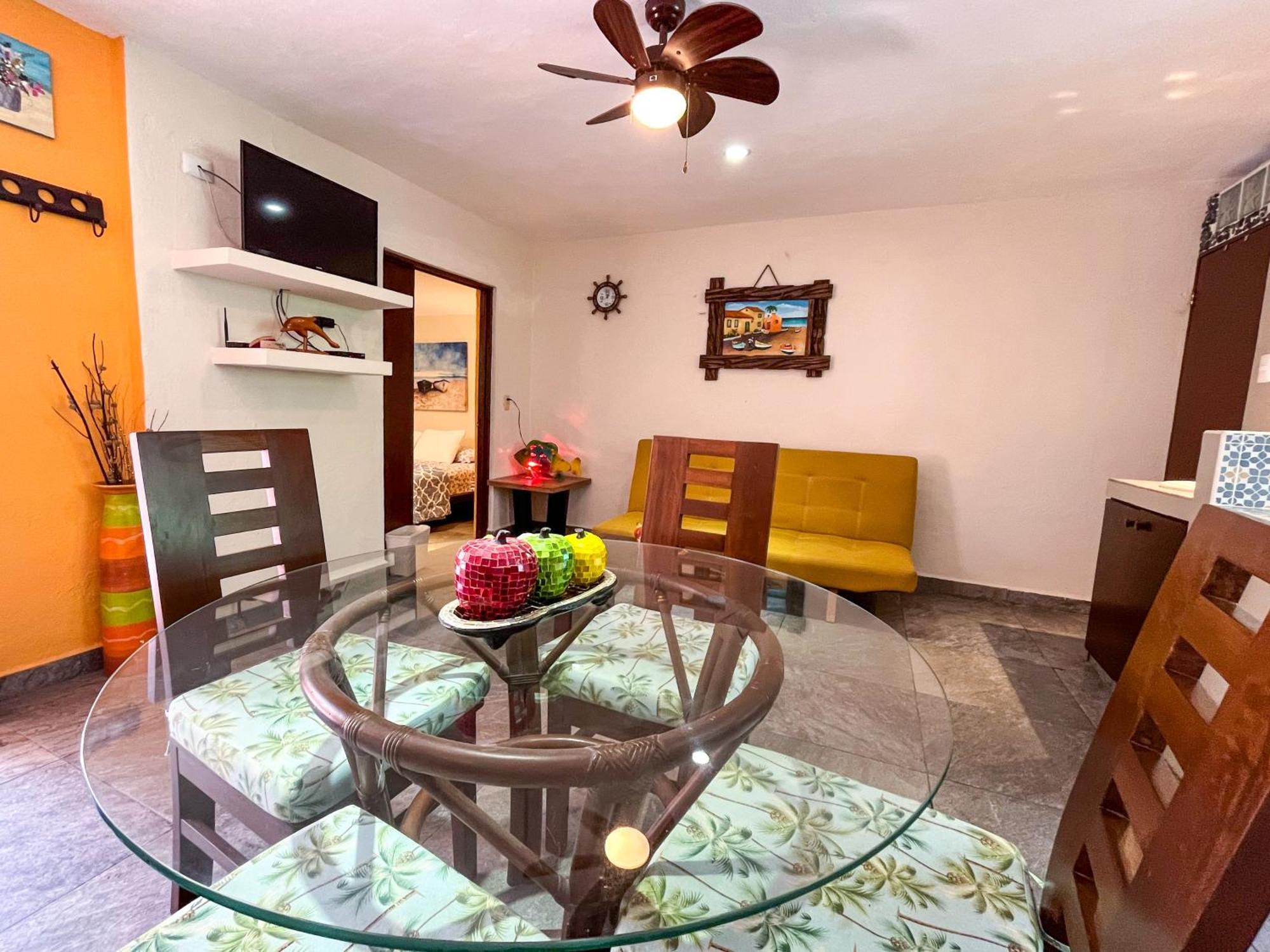 Cande'S Apartments Isla Mujeres Dış mekan fotoğraf