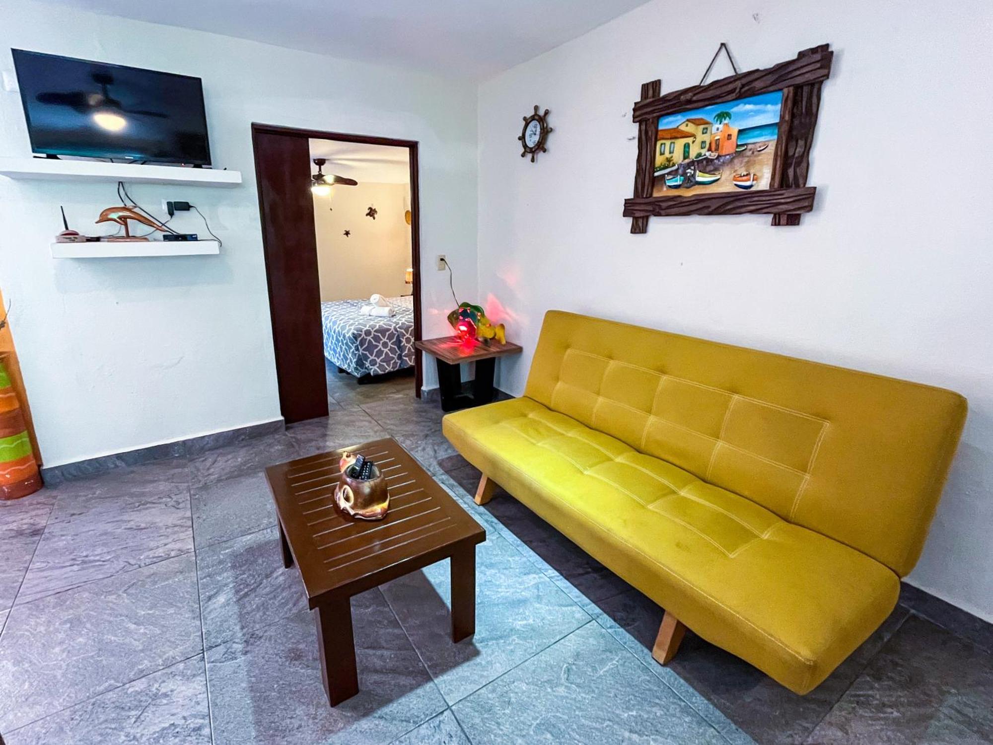 Cande'S Apartments Isla Mujeres Dış mekan fotoğraf